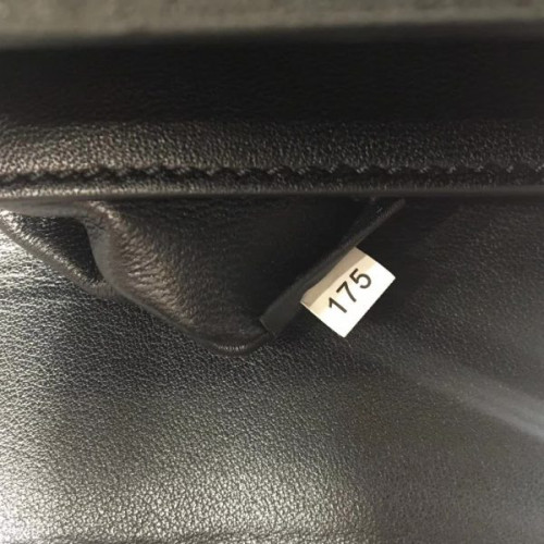 Pra*a-bag-25