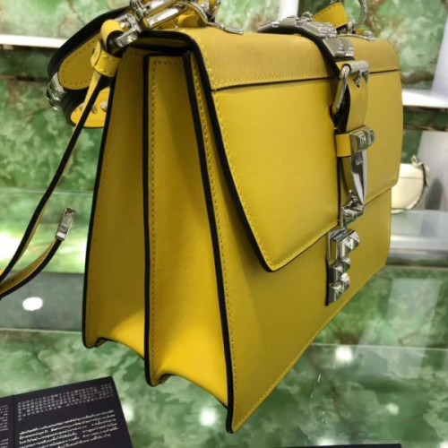 Pra*a-bag-26