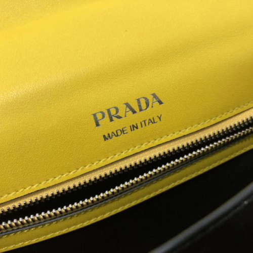 Pra*a-bag-26