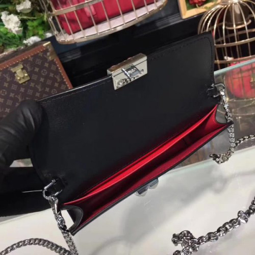 Pra*a-bag-29