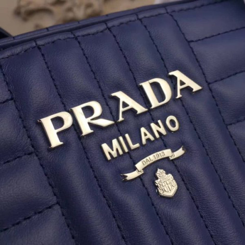 Pra*a-bag-2