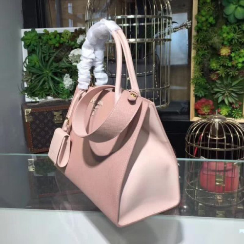 Pra*a-bag-47
