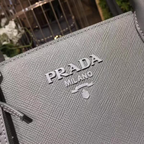 Pra*a-bag-49
