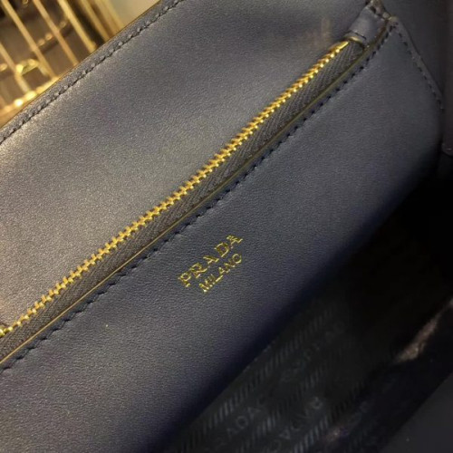 Pra*a-bag-50