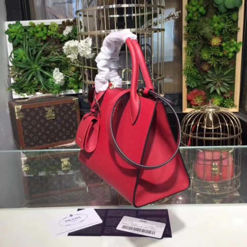 Pra*a-bag-52