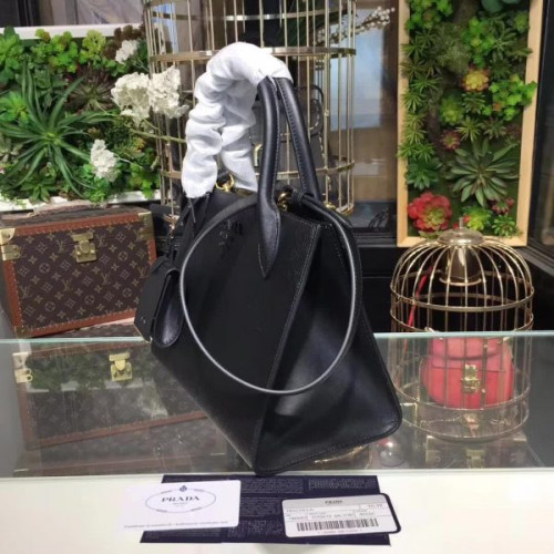 Pra*a-bag-55