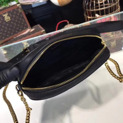 Pra*a-bag-59