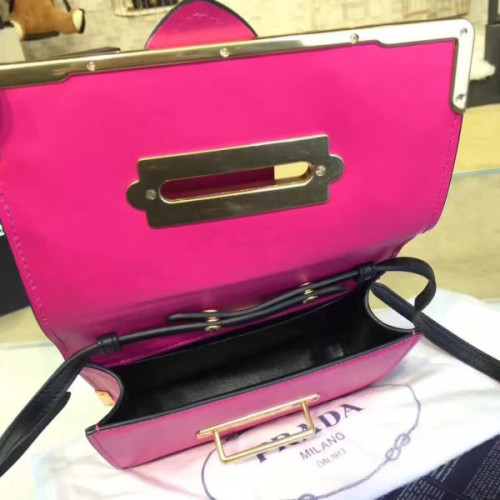 Pra*a-bag-62
