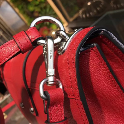Pra*a-bag-75