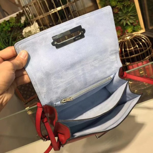 Pra*a-bag-75