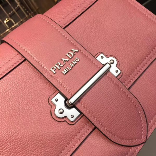 Pra*a-bag-77