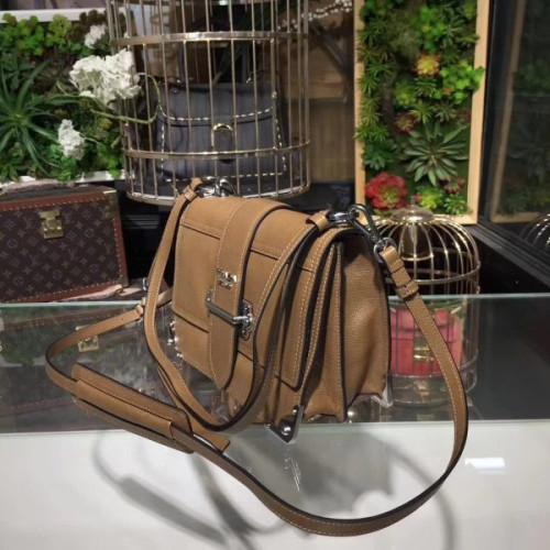 Pra*a-bag-80