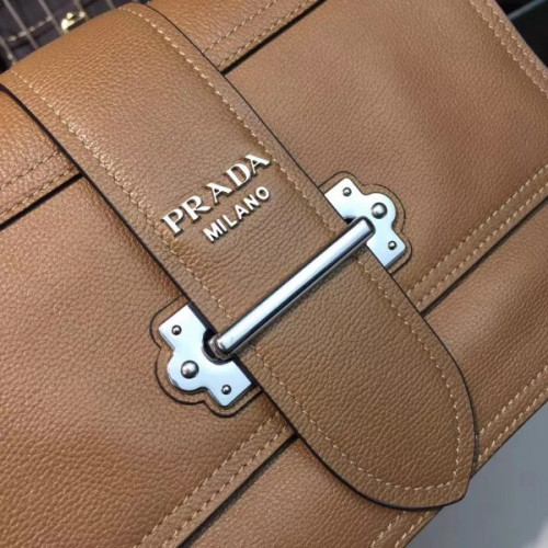 Pra*a-bag-80