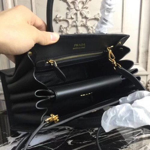 Pra*a-bag-86