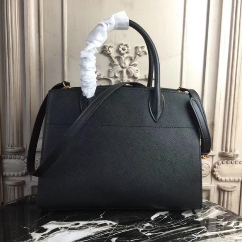 Pra*a-bag-88
