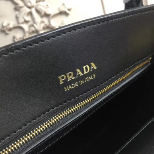 Pra*a-bag-88
