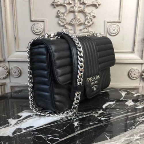 Pra*a-bag-8