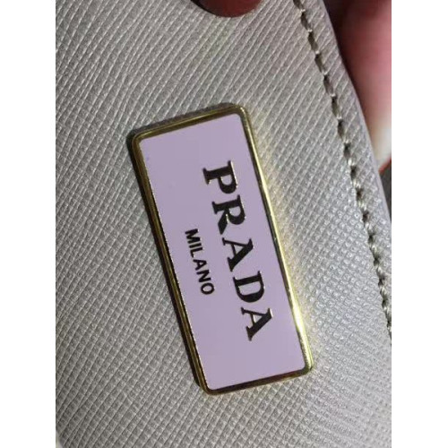 Pra*a-bag-96