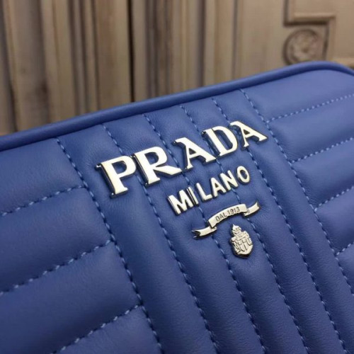 Pra*a-bag-9