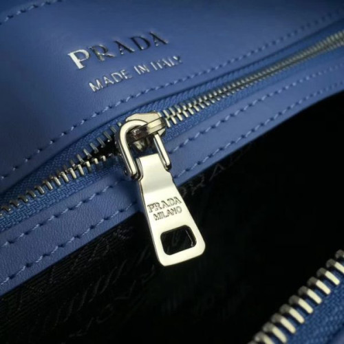 Pra*a-bag-9