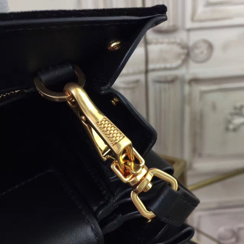 Pra*a-bibliotheque-replica-bag-black-9