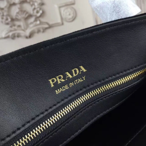 Pra*a-bibliotheque-replica-bag-black-9