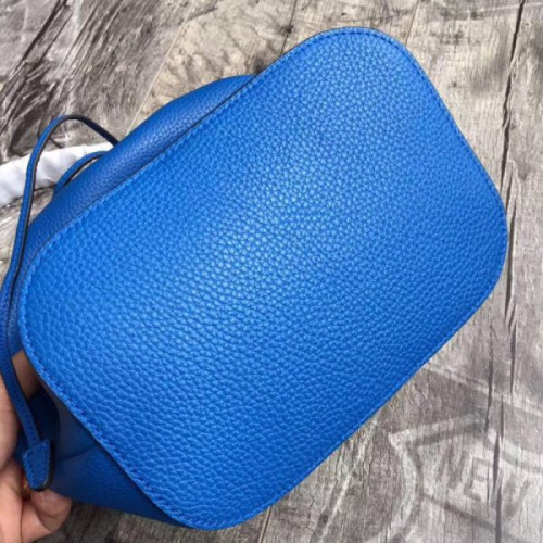 Pra*a-bucket-bag-2