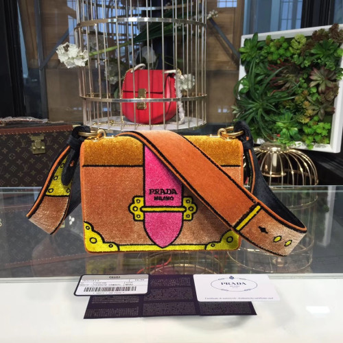 Pra*a-cahier-bag-4