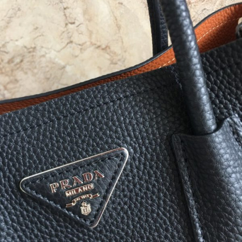 Pra*a-double-handbag-2