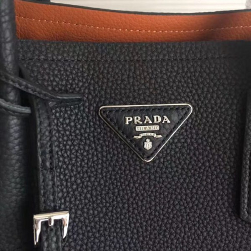 Pra*a-double-handbag