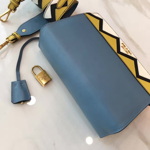 Pra*a-esplanade-handbag-replica-bag-blue