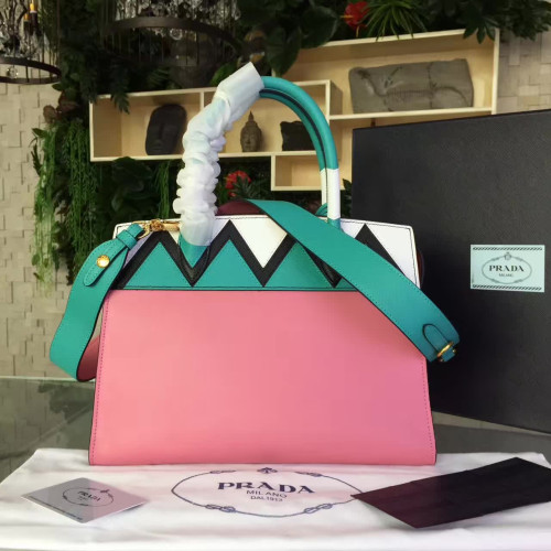 Pra*a-esplanade-replica-bag-pink