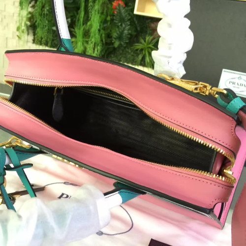 Pra*a-esplanade-replica-bag-pink