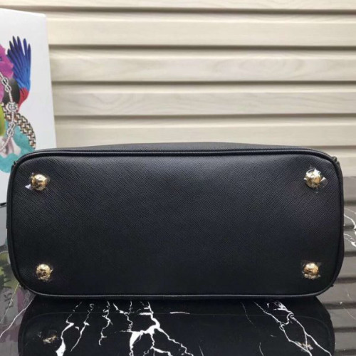 Pra*a-galleria-small-saffiano-leather-bag