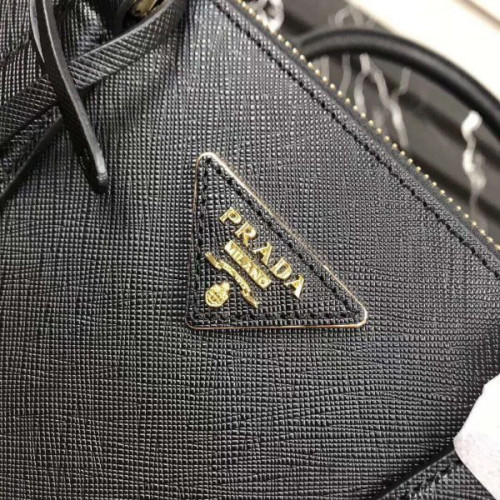Pra*a-galleria-small-saffiano-leather-bag
