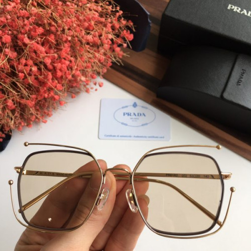 Pra*a-glasses-3