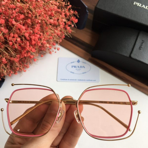 Pra*a-glasses-3