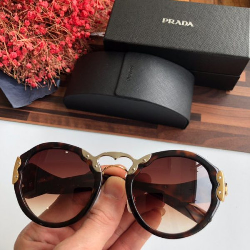 Pra*a-glasses-4