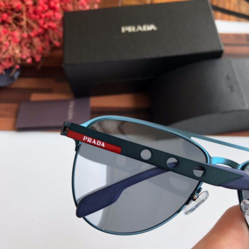 Pra*a-glasses