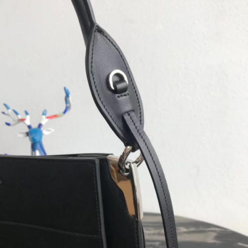 Pra*a-margit-bag-2