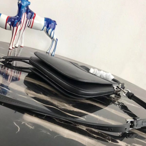 Pra*a-margit-bag-6