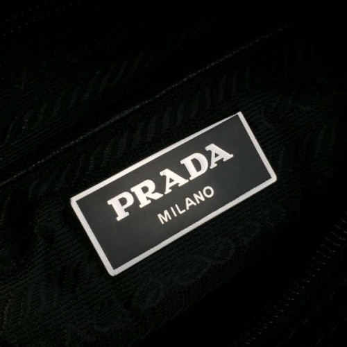 Pra*a-messenger-bags