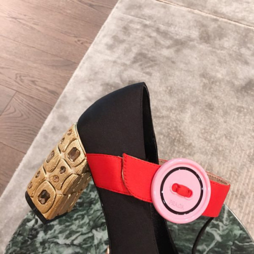 Pra*a-shoes-4