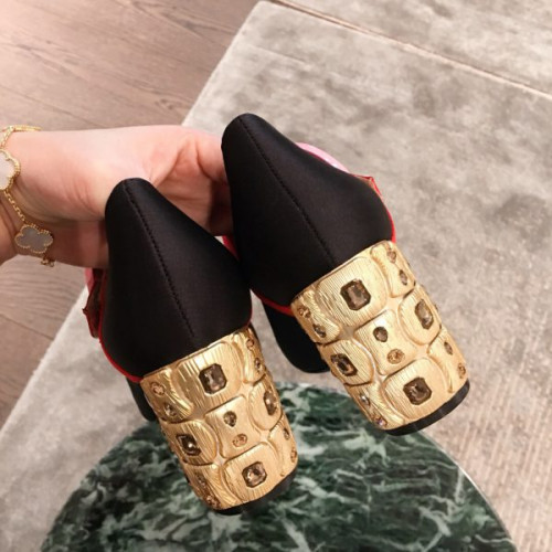Pra*a-shoes-4