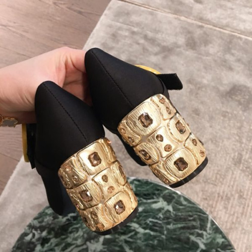 Pra*a-shoes-8