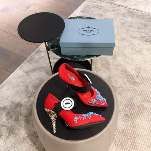 Pra*a-shoes-9