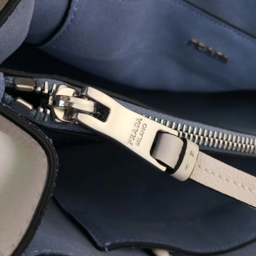 Pra*a-shoulder-bag-7