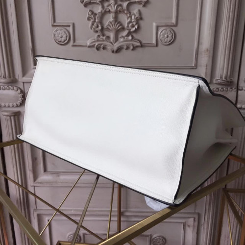 Pra*a-shoulder-bag-7