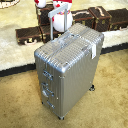 rimowa-travel-box-4