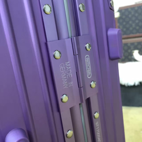 rimowa-trolley-case